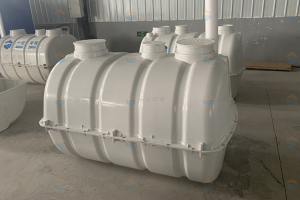 怎么選擇玻璃鋼化糞池的生產廠家 怎么選擇玻璃鋼化糞池的生產廠家